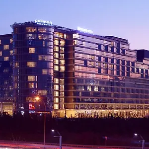 Mercure West & Convention Center Hotell